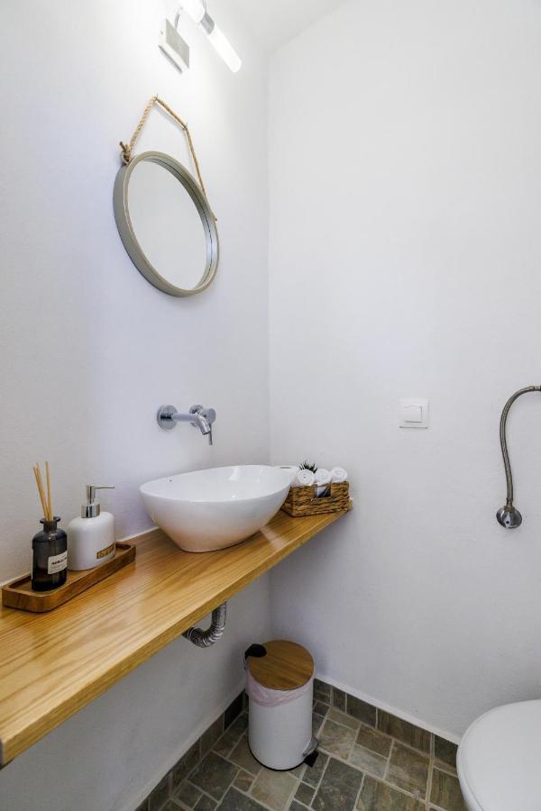 Aikaterini'S House Apartment สโกเปลอสทาวน์ ภายนอก รูปภาพ